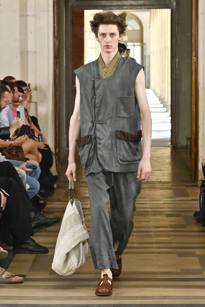 Ziggy Chen SS27 — AMBIEPOSE 39 Ziggy Chen SS27 2 3 LR 015