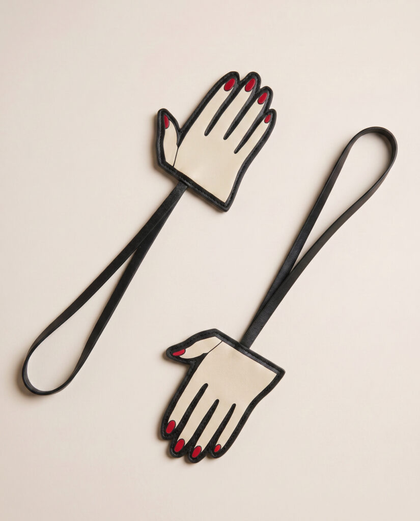 Fashion Hong Kong Paris 2026 : la scène entre deux rives 57 hand hand