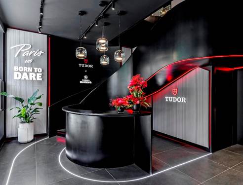 TUDOR inaugure son flagship des Champs-Élysées : 130 m² pour une montre qui n’a rien à prouver 28 image001