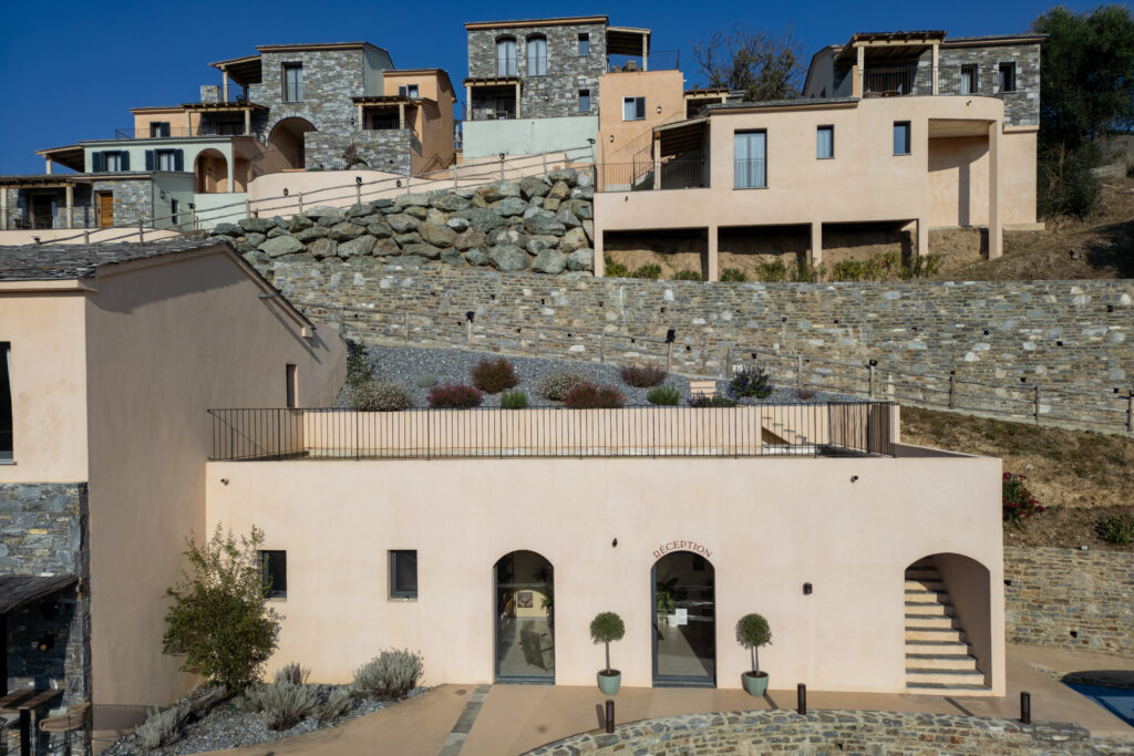 Domaine Santa Margherita: Corsica at Village Level 54 non 3 10
