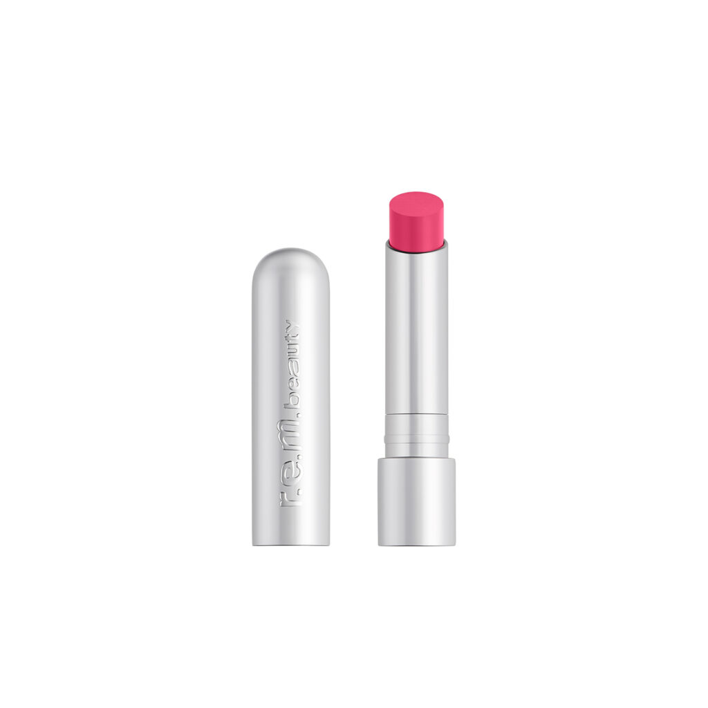 r.e.m. beauty lance Blur Butter 30 pinkies up