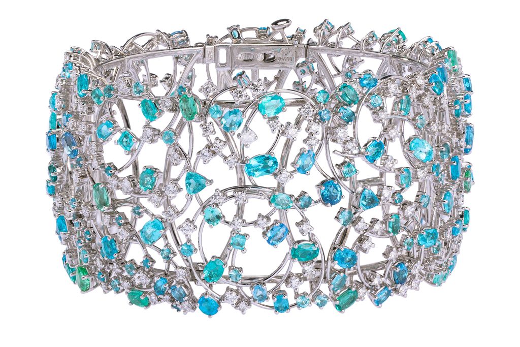 La perle gardée en réserve 28 04 BRACELET 2