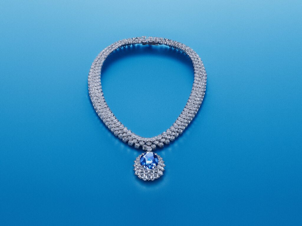 La nature du Botswana inspire la nouvelle collection de Haute Joaillerie de Messika 25 1 Messika HJO Campaign 2026 Collection Terres de Contrastes Okavango Still Life No Frame ©️ AMPM 2