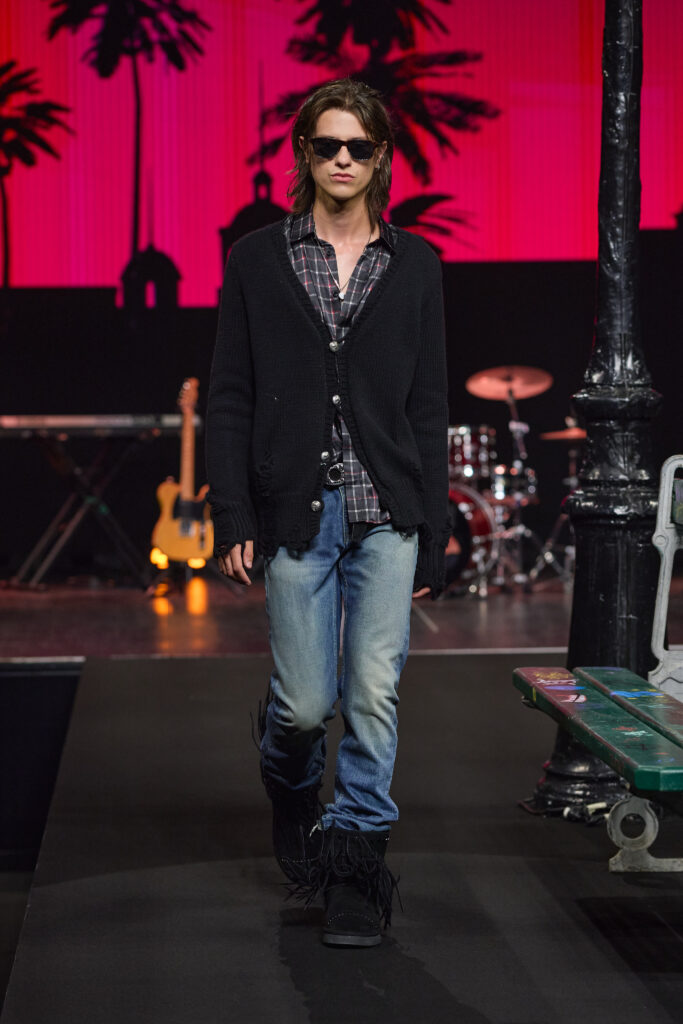 ONEONE NINENINE SS27 : rendre ses copies entre deux mondes 30 1199 ss27 runway press look 06
