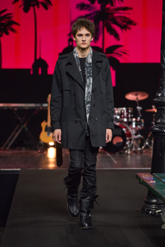 ONEONE NINENINE SS27 : rendre ses copies entre deux mondes 37 1199 ss27 runway press look 13