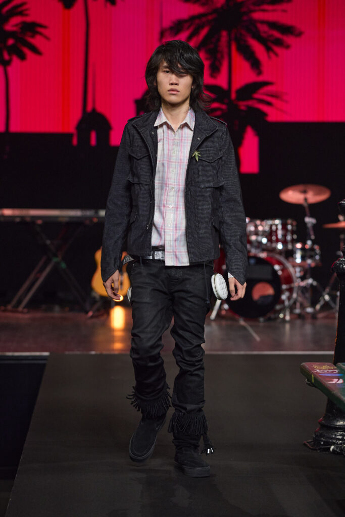 ONEONE NINENINE SS27 : rendre ses copies entre deux mondes 44 1199 ss27 runway press look 20