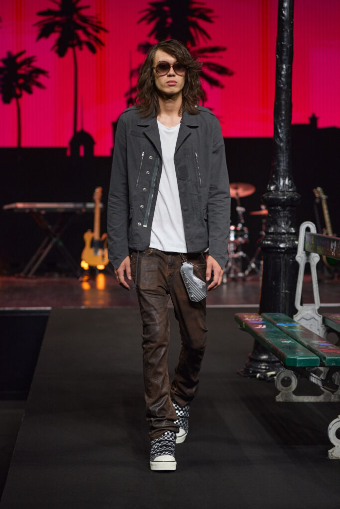 ONEONE NINENINE SS27 : rendre ses copies entre deux mondes 51 1199 ss27 runway press look 28