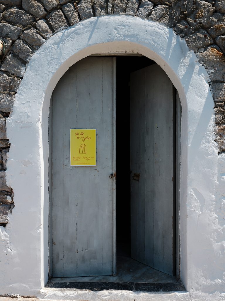 À Hydra, une maison de pierre devient atelier d'été 36 13 Un Ete a Hydra ©Joseph Alexiadis 768x1024 1
