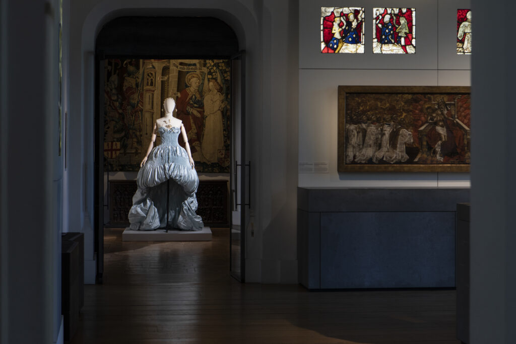 Quand le musée de Cluny devient un atelier de couture 43 587A9836
