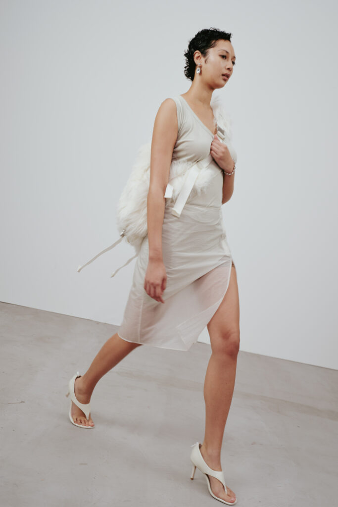AMBUSH imagine une garde-robe pour l'errance urbaine 35 AMBUSH SS27 11