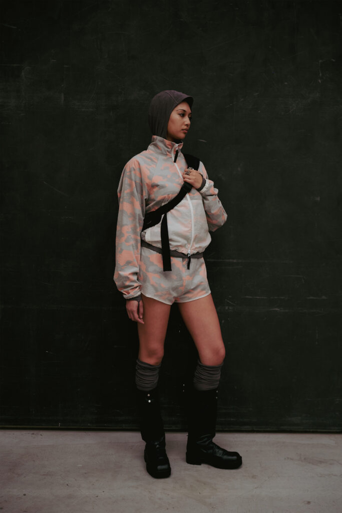 AMBUSH imagine une garde-robe pour l'errance urbaine 37 AMBUSH SS27 13