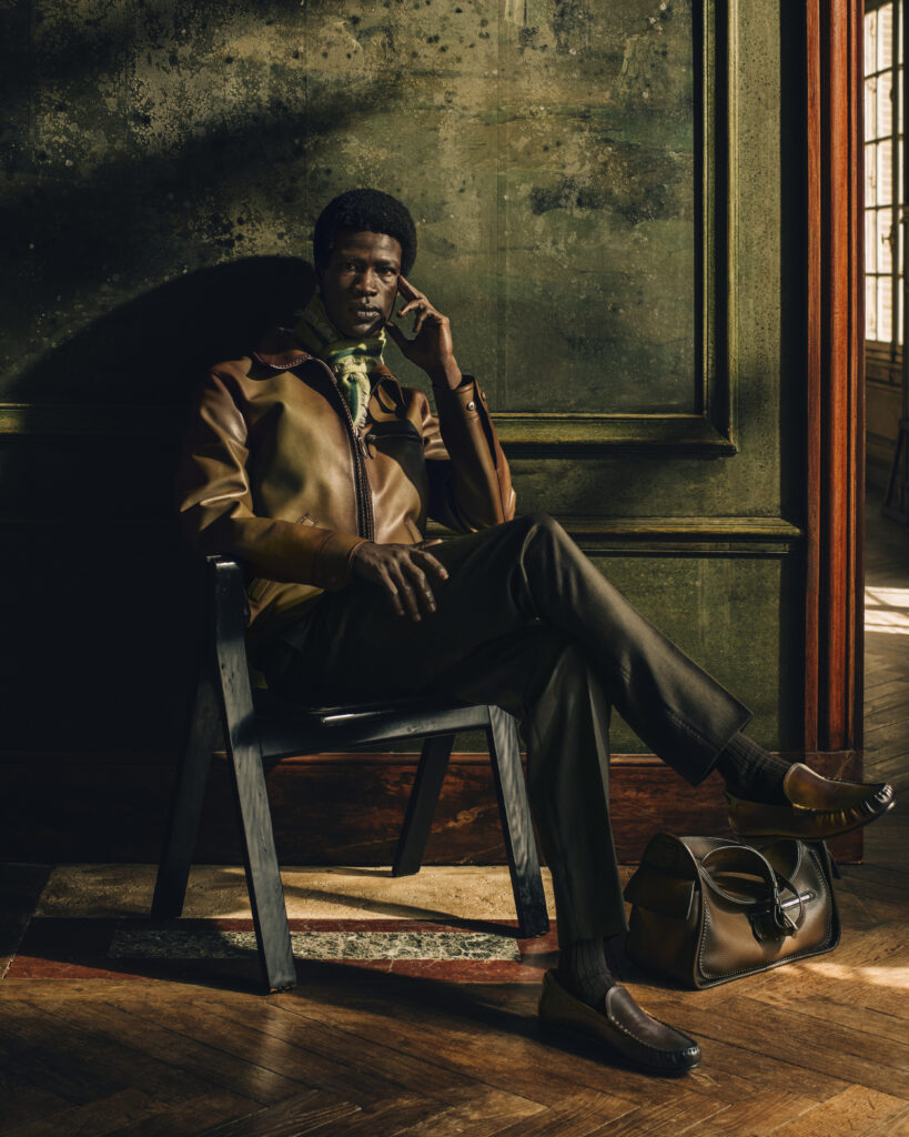 Berluti SS27 : Ce que le jardin murmure au Petit Prince 39 BERLUTI SS27 LOOKBOOK 06