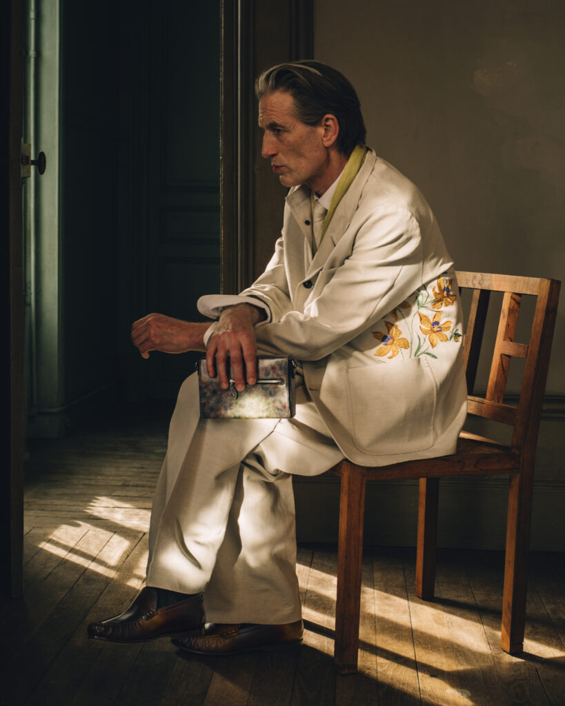 Berluti SS27 : Ce que le jardin murmure au Petit Prince 36 BERLUTI SS27 LOOKBOOK 07