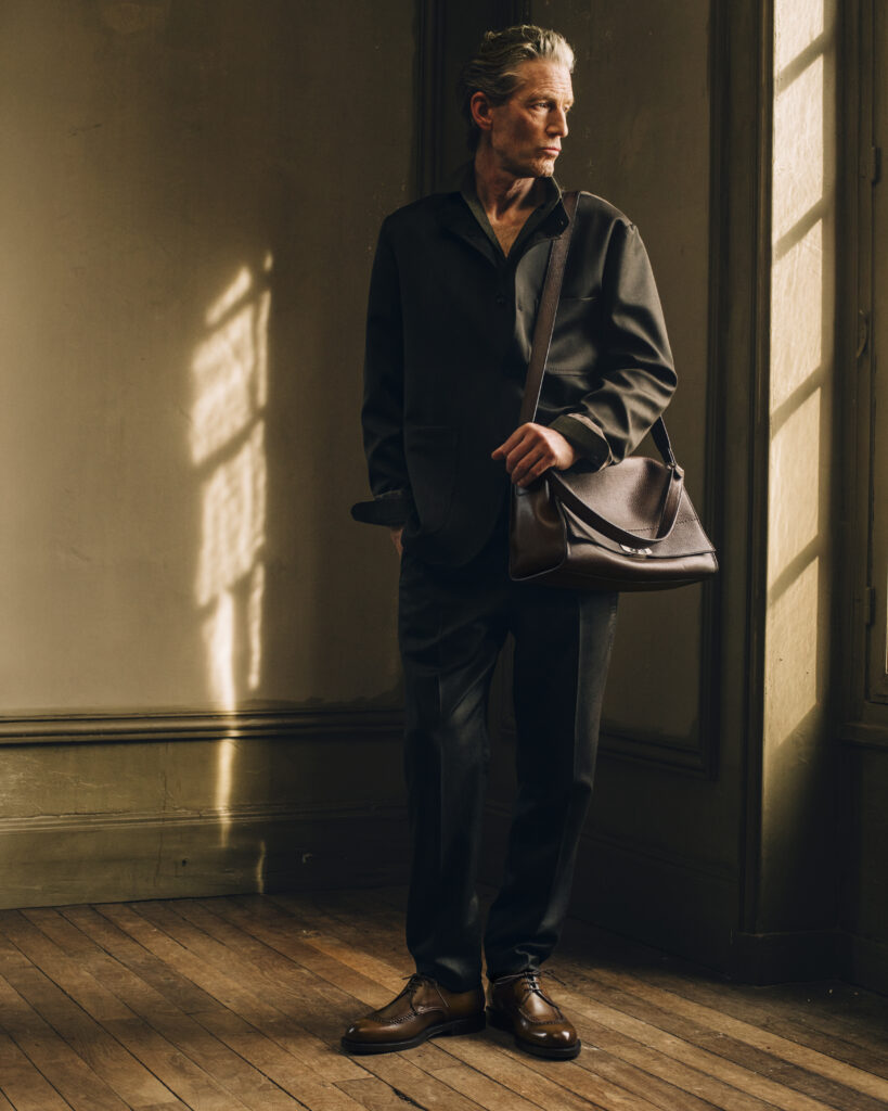 Berluti SS27 : Ce que le jardin murmure au Petit Prince 26 BERLUTI SS27 LOOKBOOK 16