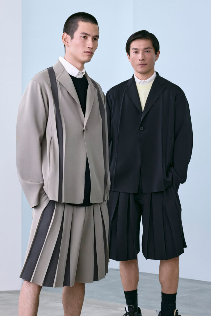 CFCL SS27 Men : habiter la lumière d'Aalto 41 CFCL LOOK 17
