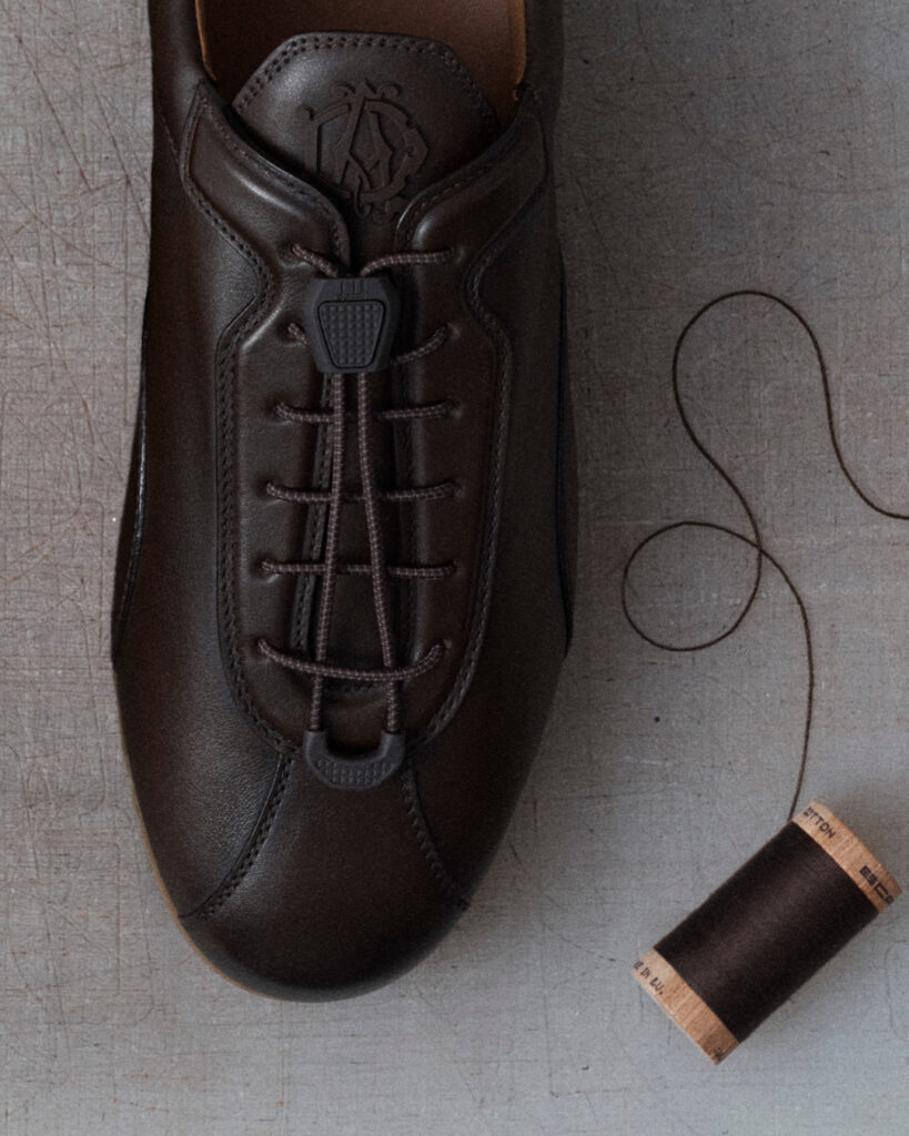 Quand la chaussure de conduite quitte la voiture 31 Davies sneaker in chocolate patina calf 4