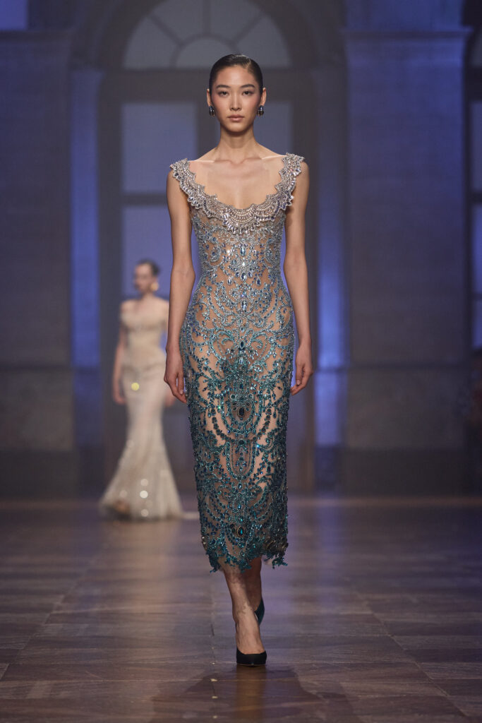 Haute Couture Week: La nature dans la collection Georges Hobeika Automne/Hiver 2026 31 Hobeika fw27 runway press look 35