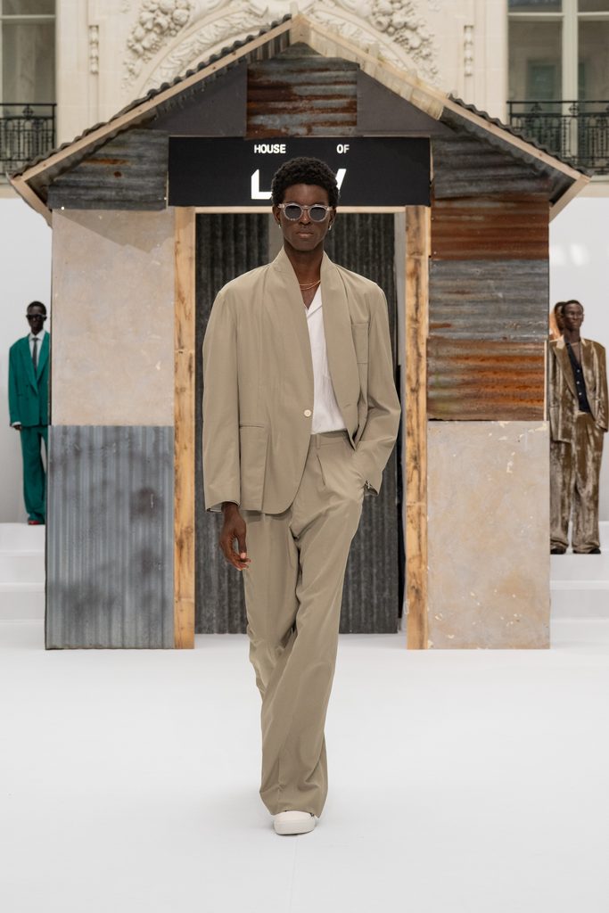 LAD/ : Kinshasa prend Paris 40 LAD SS27 Look 16
