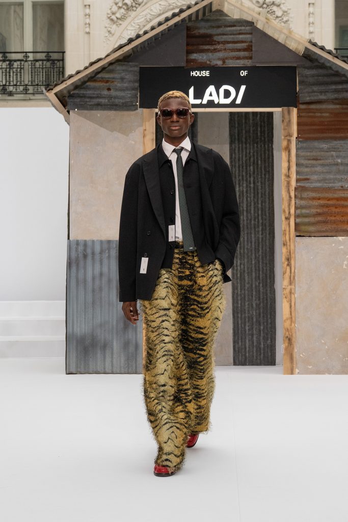 LAD/ : Kinshasa prend Paris 54 LAD SS27 Look 32