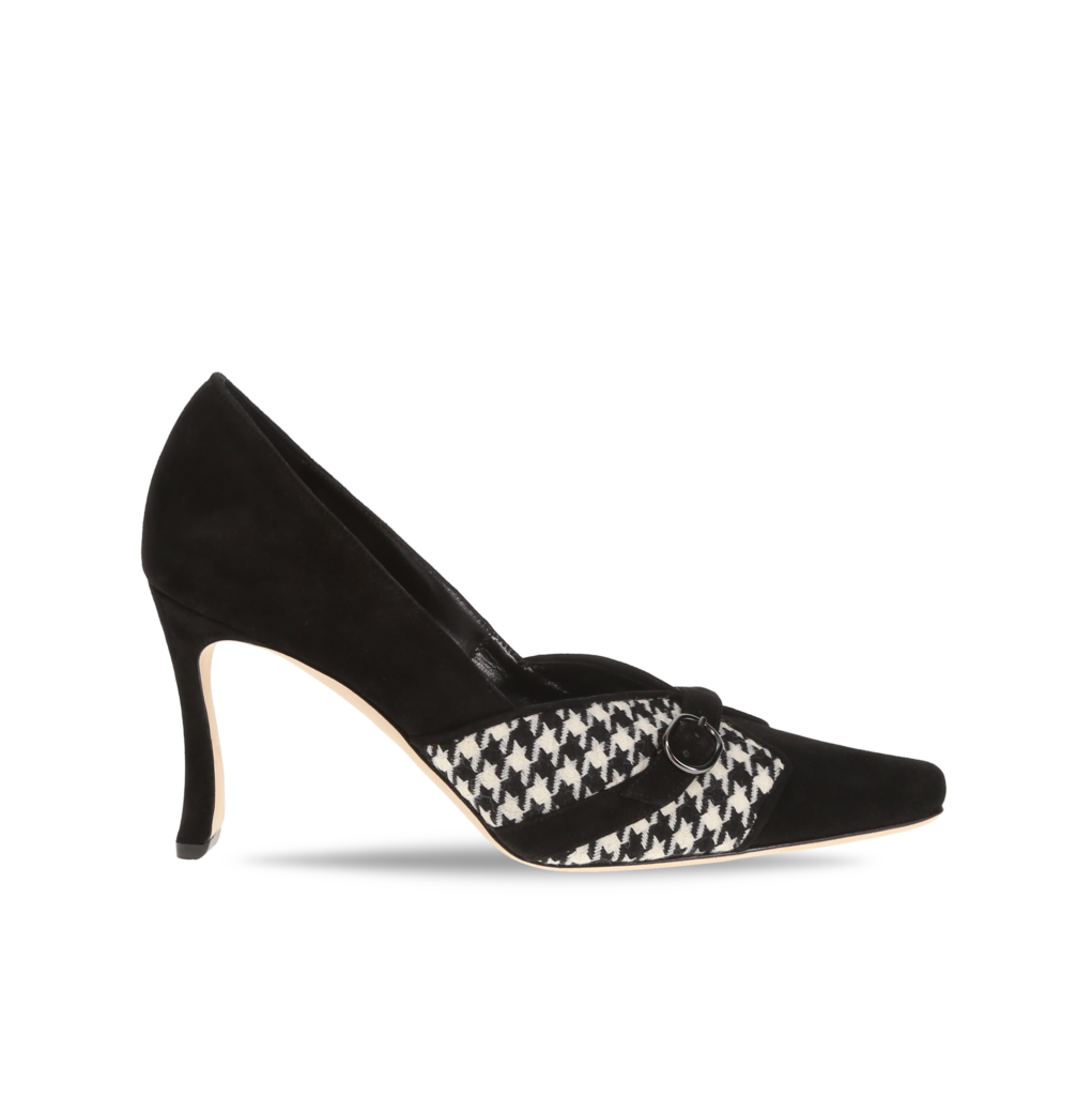 Manolo Blahnik et l’art de marcher : Paris comme carte personnelle 137 MIRCA SUEDE BLACK