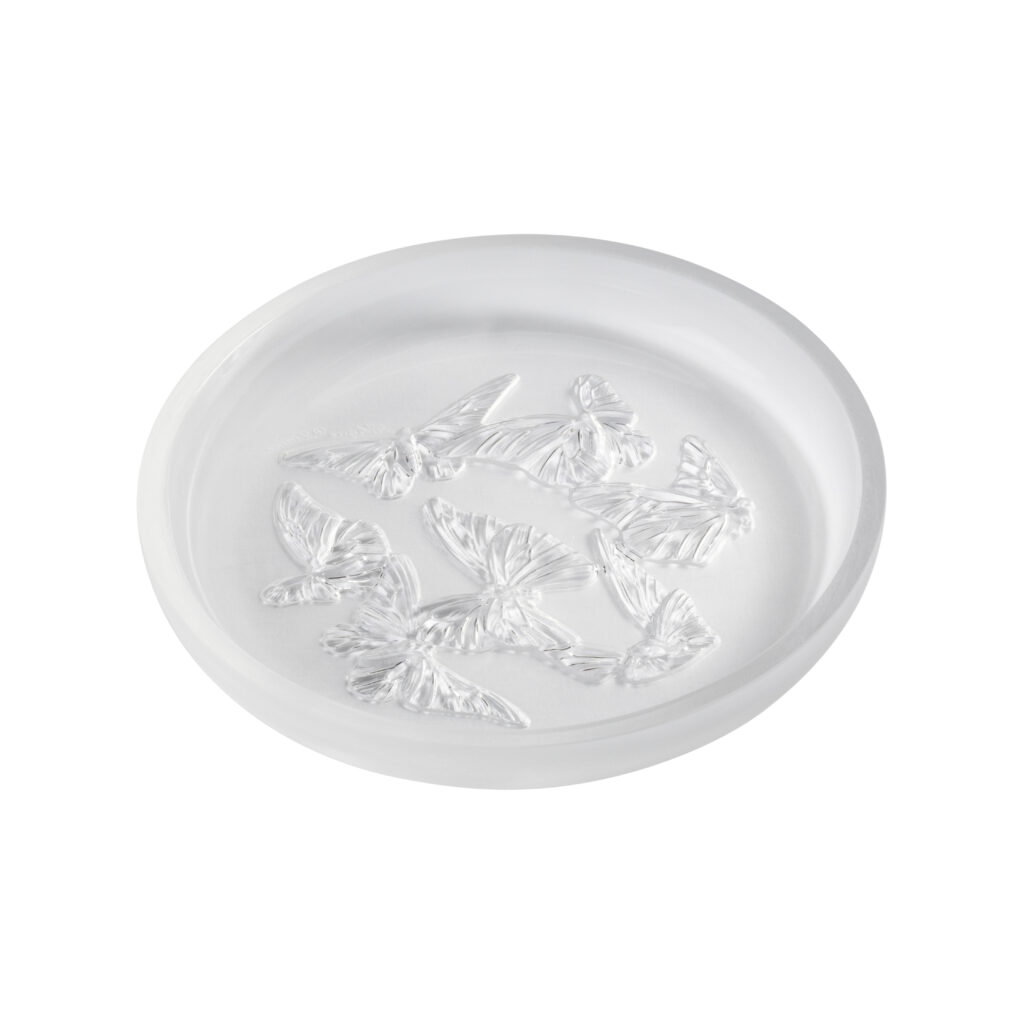 Air de Lalique Chapitre II : l'invisible sculpté 42 PAPILLONS flat small bowl clear ©LALIQUE SA