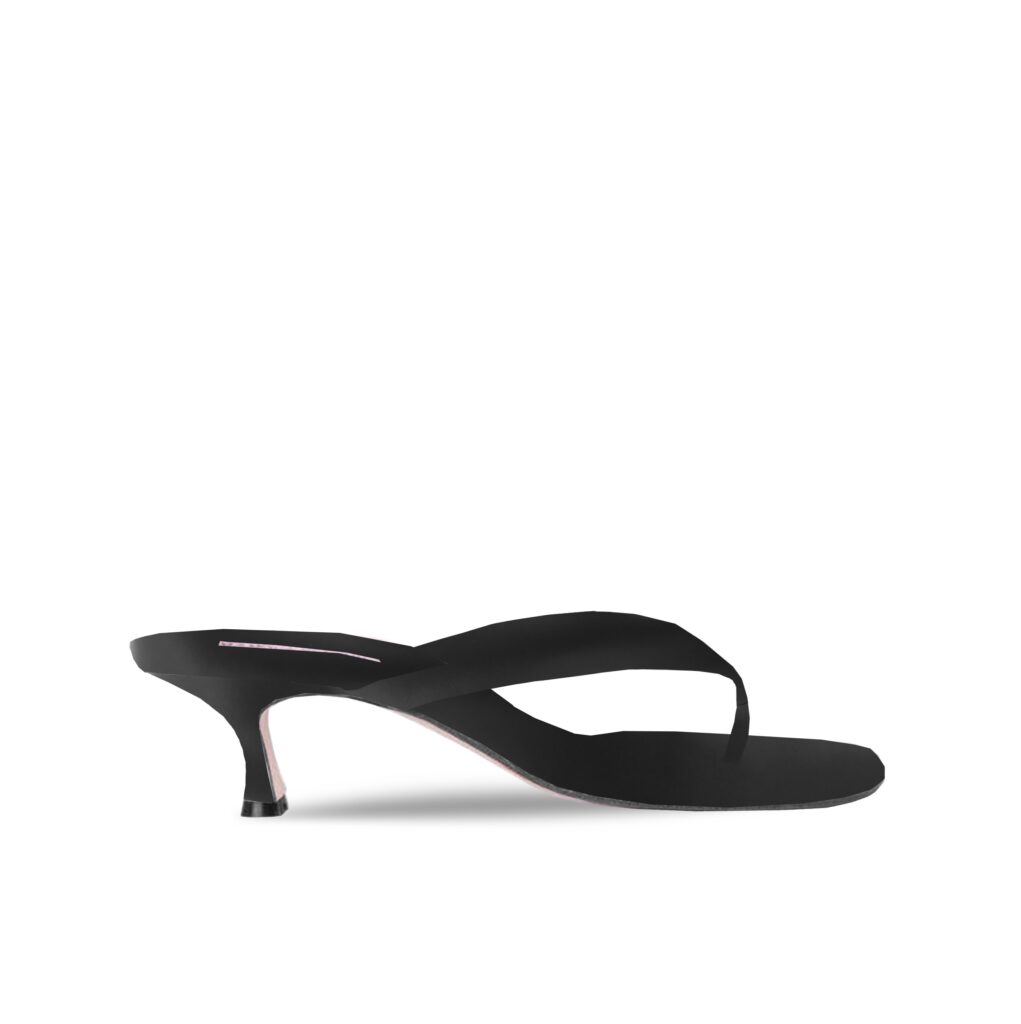 Manolo Blahnik et l’art de marcher : Paris comme carte personnelle 52 PATERNO NAPPA BLACK