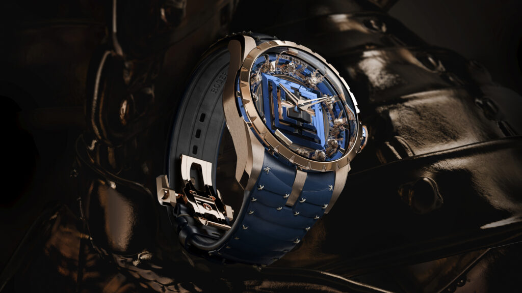 Roger Dubuis grave le blason du samouraï dans son mouvement 42 RDDBEX1139 SD 16 9 FACE