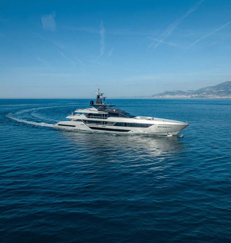 Riva 54Metri: When a Legend Takes on a New Scale 34 Riva 54Metri 3 1