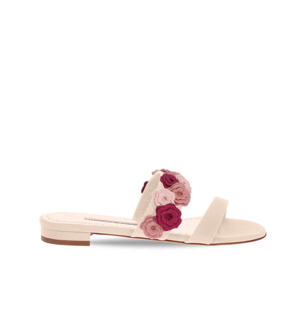 Manolo Blahnik et l’art de marcher : Paris comme carte personnelle 96 SERRAFIOR CREPE DE CHINE PINK