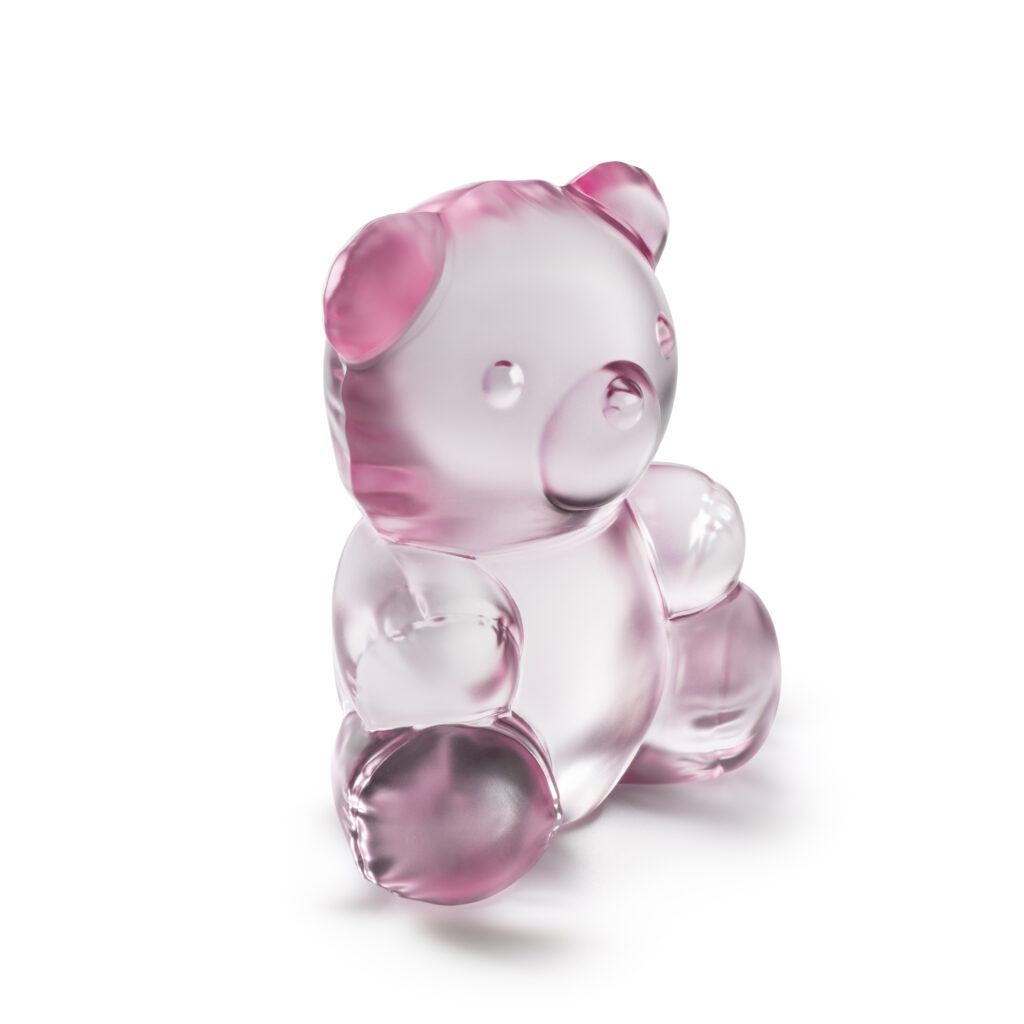 Air de Lalique Chapitre II : l'invisible sculpté 69 TEDDY AIR sculpture large size pink luster ©LALIQUE SA 6