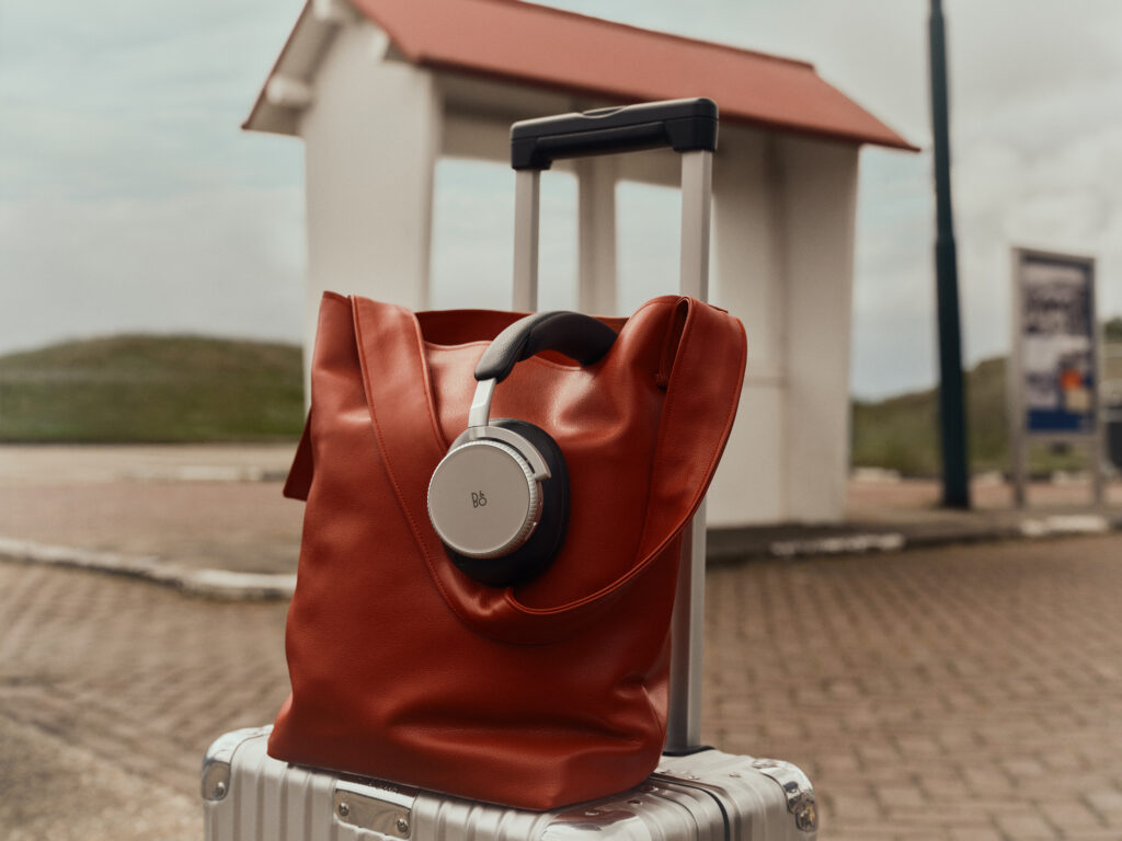 Bang & Olufsen : le son comme compagnon de voyage 59 Travel 2026 BP H100 Digital Clean 0021