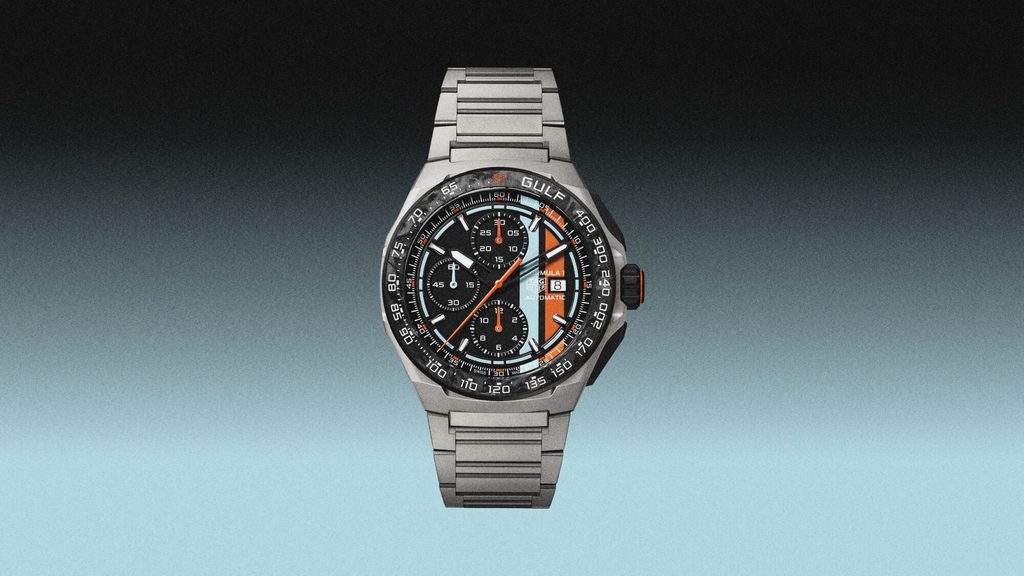 TAG Heuer × Gulf : la quatrième vie d'une icône 57 Web 2000px CLEAN CBZ208B.BF0009 SOLDAT 16 9
