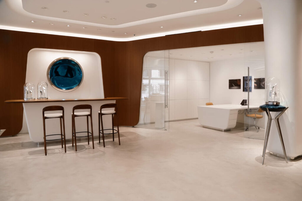 MB&F Crosses the Atlantic: A Watch Fair in the Heart of Manhattan 30 low res MBandF NYC Lounge 03 Wide View Counter Office