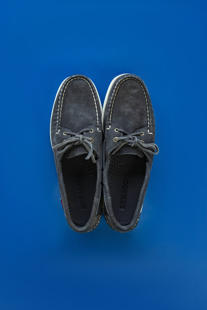 Sebago fête ses 80 ans : le penny loafer part en bateau sur la Seine 37 sebago x riviera fuga 2026 8