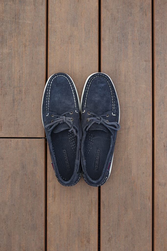 Sebago fête ses 80 ans : le penny loafer part en bateau sur la Seine 38 sebago x riviera fuga 2026 9