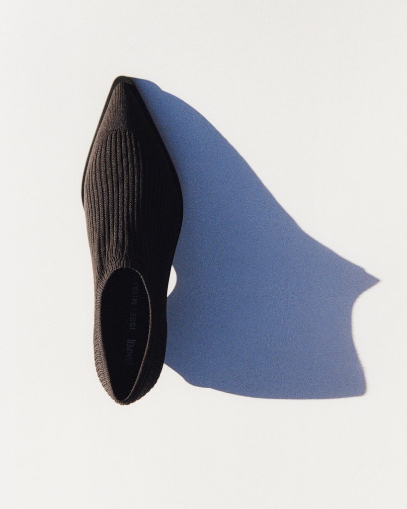 Camper x ISSEY MIYAKE : Anna, la chaussure qui efface la frontiere entre la semelle et la peau 25 unnamed 3 1