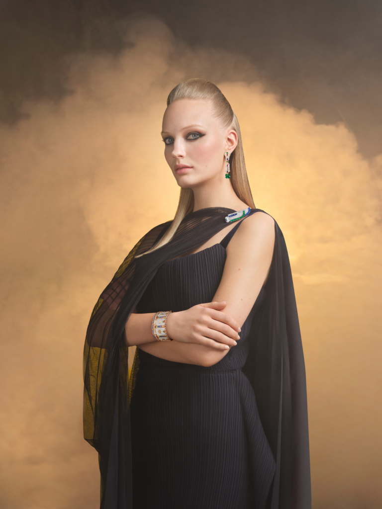 Van Cleef & Arpels réveille l'Égyptomanie, un siècle après Toutânkhamon 27 04 278 B HD