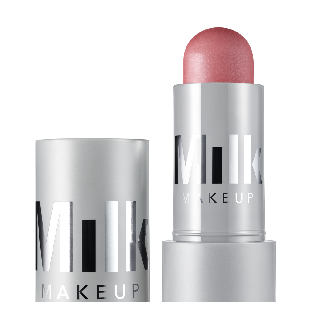 Milk Makeup réinvente ses quatre sticks essentiels autour du confort et de la longue tenue 25 2000x2000 LC BLUR CLOUD9