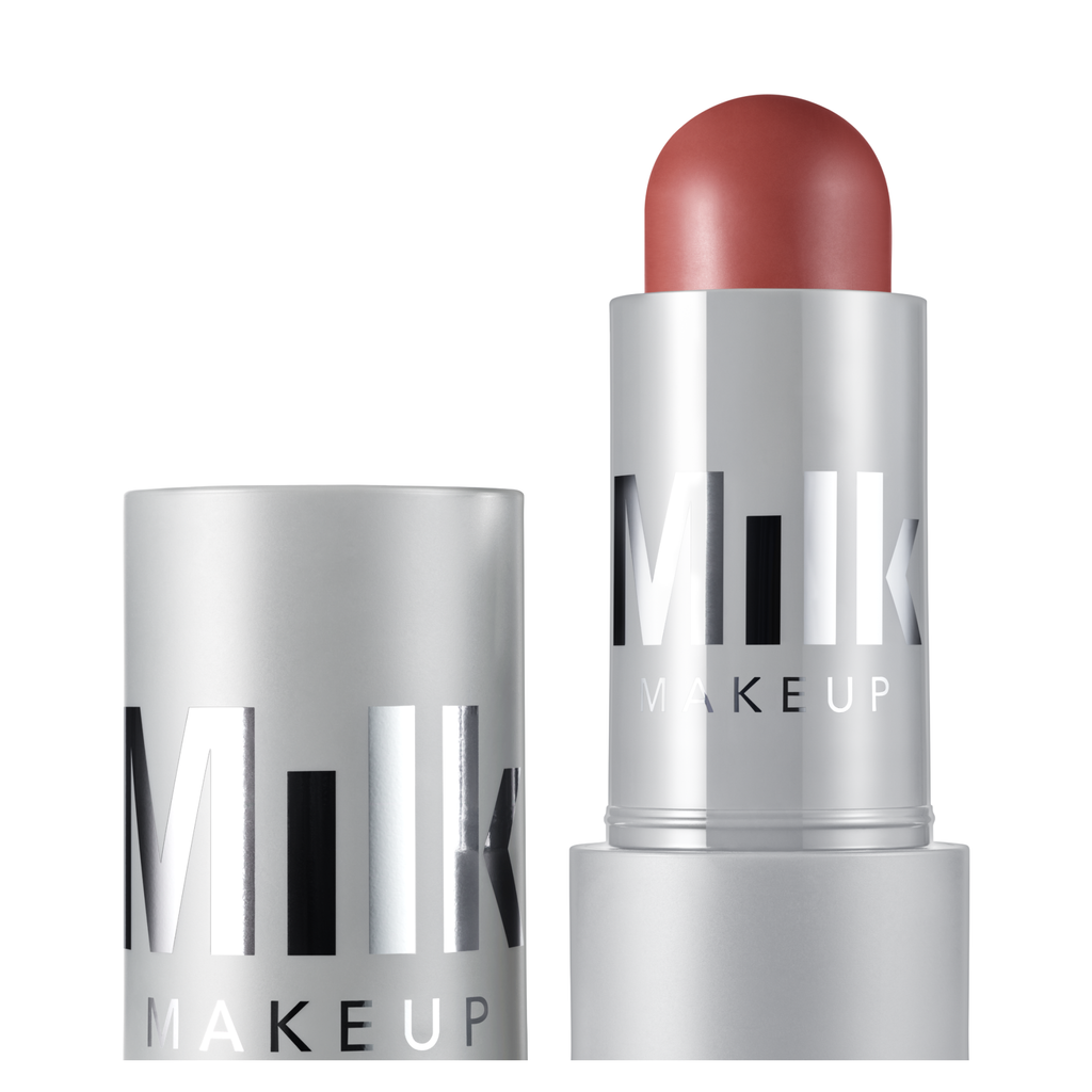 Milk Makeup réinvente ses quatre sticks essentiels autour du confort et de la longue tenue 38 2000x2000 LC BLUR VEIL