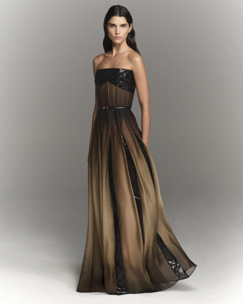 Chez Elie Saab, Beyrouth reste la grammaire secrète du prêt-à-porter 79 2025 12 06 ELIE SAAB 28 041