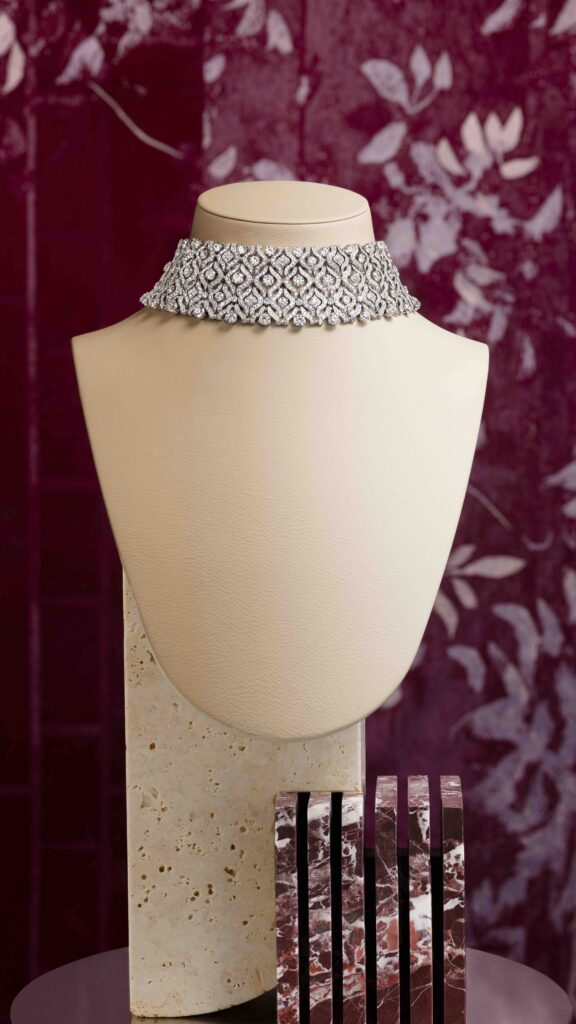 Bvlgari transforme le diamant en dentelle pour prolonger Eclettica vers la Haute Couture 27 276255 ph.Antonio Barrella 9x16 2