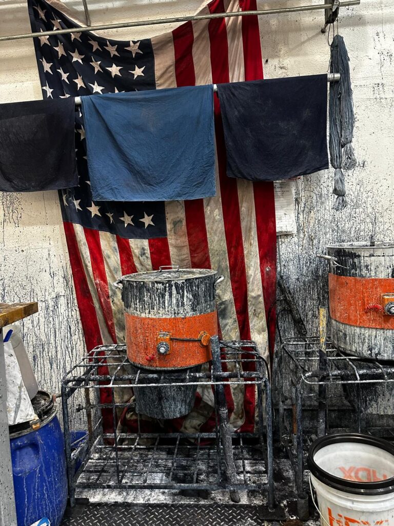 Levi's à la Haute Couture : le jean comme matière noble 39 3. Levis Die Bucket American Flag