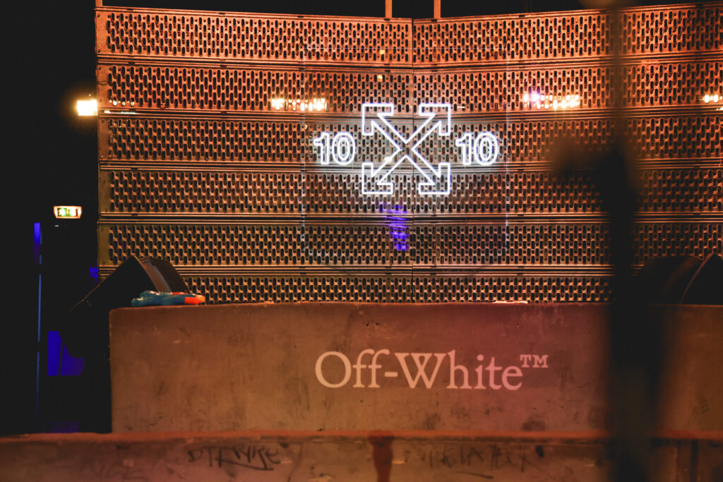 Off-White réunit dix créatifs à Paris pour prolonger l'héritage de Virgil Abloh 162 9M9A4788