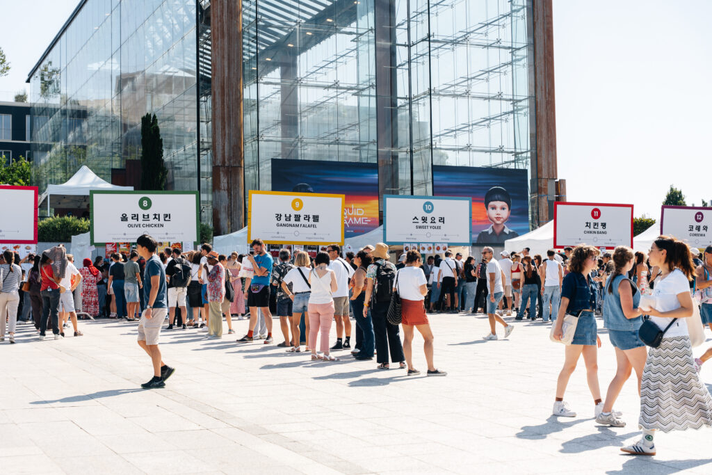 À Paris, la culture coréenne choisit la gratuité plutôt que l'exclusivité 28 @Real jansen DAY2 KSTREETFEST2025 61