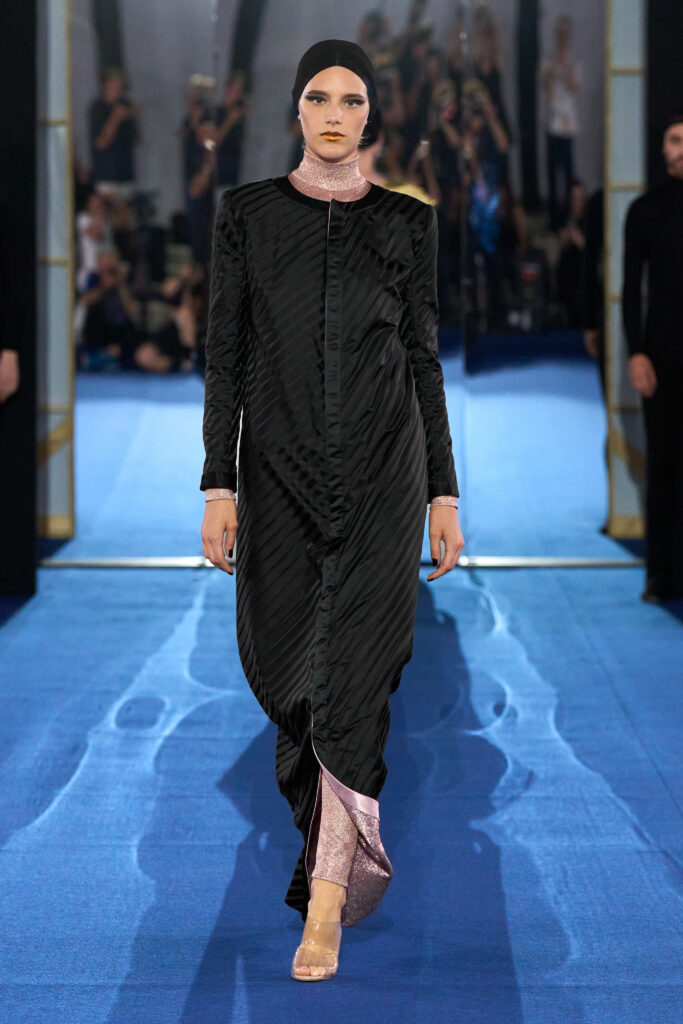 Alexis Mabille : l'art de ne jamais trancher 31 Alexis Mabille HC F26 005