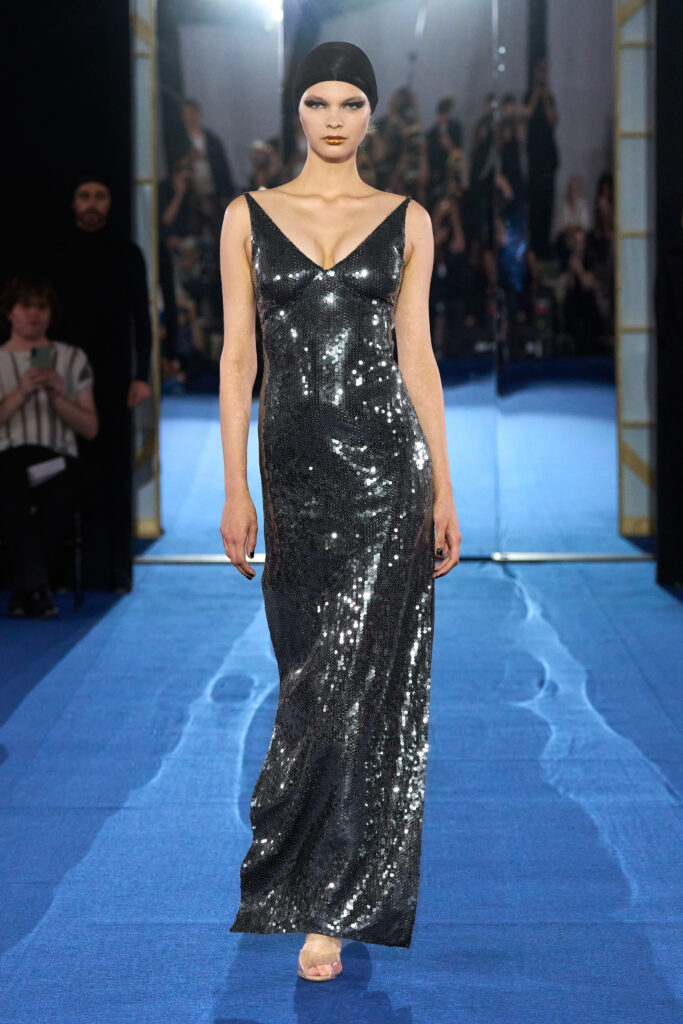 Alexis Mabille : l'art de ne jamais trancher 38 Alexis Mabille HC F26 012