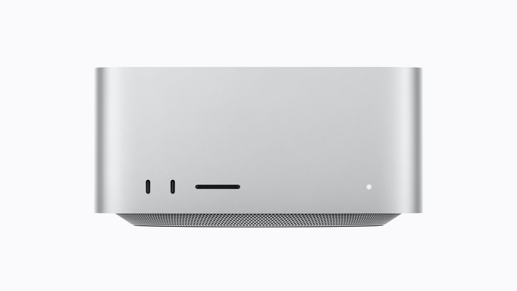 Mac Studio: The Desktop Becomes AI Infrastructure 26 Apple Mac Studio hero 260825