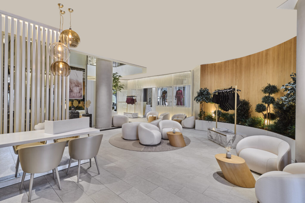 À La Baule, l'Hermitage fête un siècle en misant sur la longévité plutôt que la nostalgie 257 Barriere La Baule ORA The Longevity Bay SPA LE ROYAL LA BAULE 31206 R