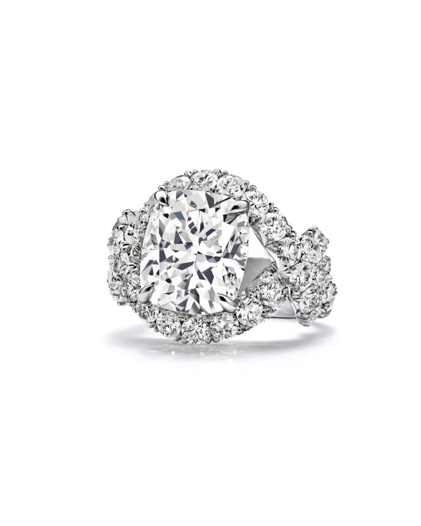 Tiffany & Co. : l'oiseau de Schlumberger reprend son vol 90 Bluebook 2026 OnWhite 75957815 RG v1 rc