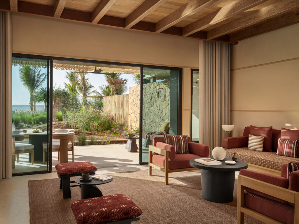 AMAALA veut réinventer le voyage bien-être. À quelle échelle peut-on encore appeler cela un sanctuaire ? 94 Deluxe Pool Suite